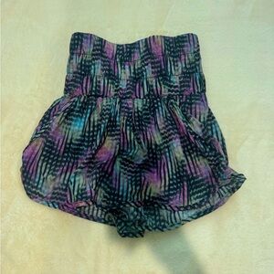 No longer sold pattern with the wend Free People Movement Shorts💜💜- Size XS